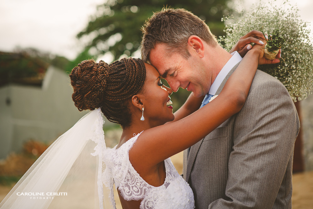 Casamento-Vivi-e-Terje_Blog-Casamento-em-Búzios_Casamentos-na-Praia_Guia-de-Fornecedores_foto1