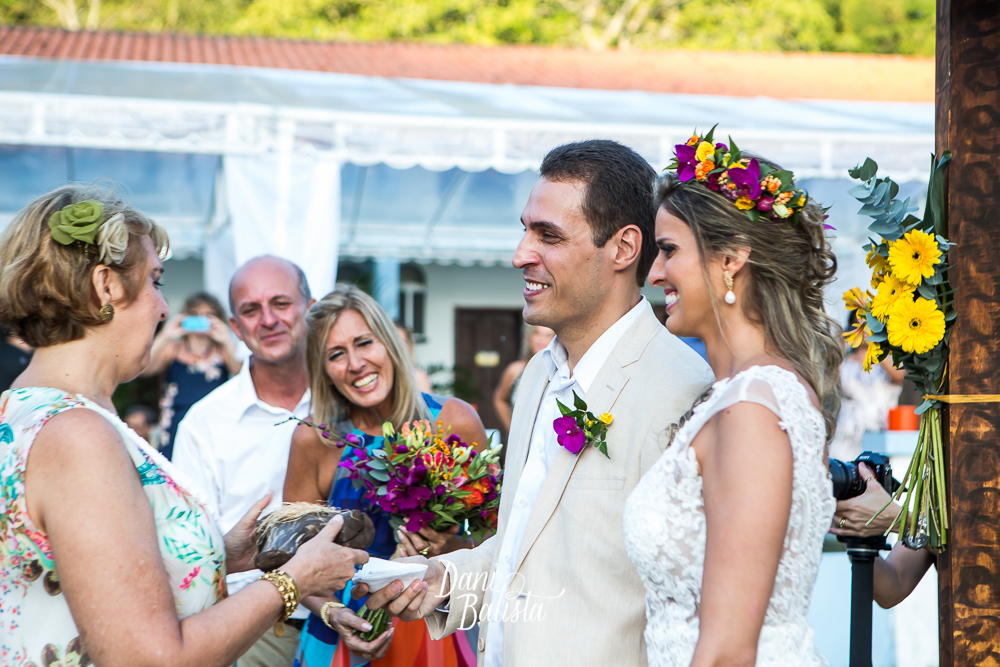 Casamento em Búzios_Casamento na praia_Carol e Andre_foto23