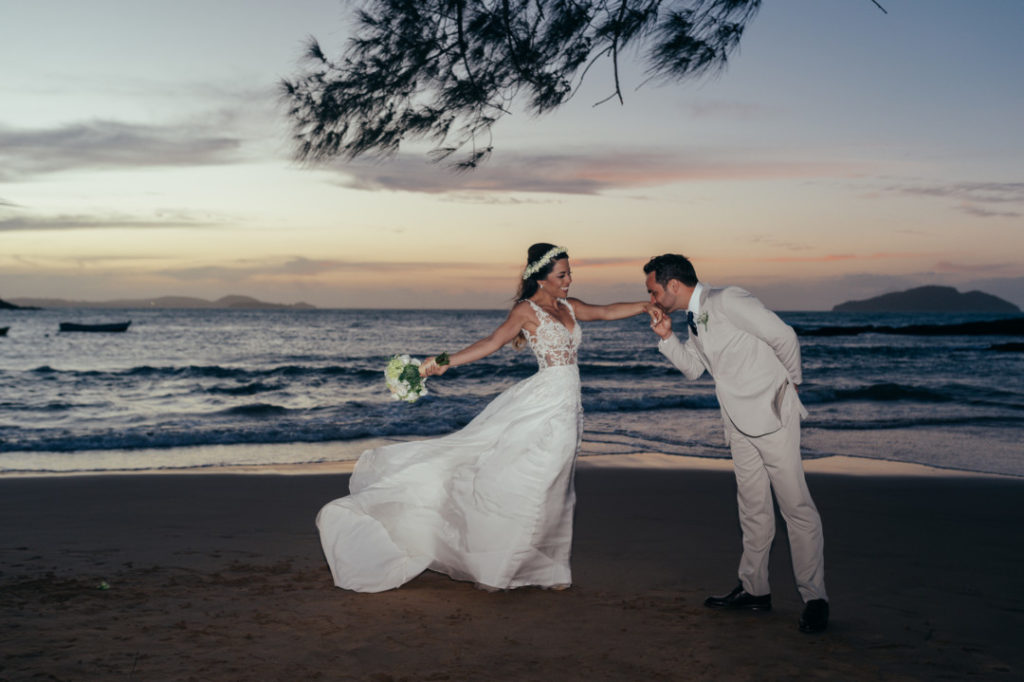 casamento-na-praia-priscilla-e-guilherme_-blog-casamento-em-buzios_-foto-34