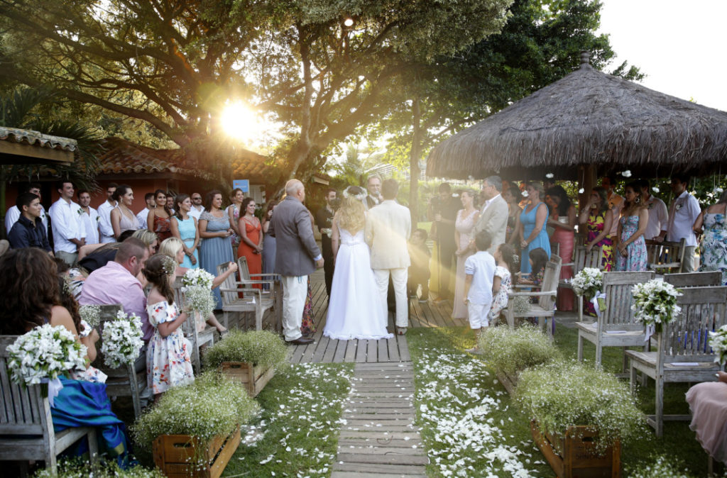 casamento-em-buzios-renata-e-rafael_casamento-na-praia_foto-19