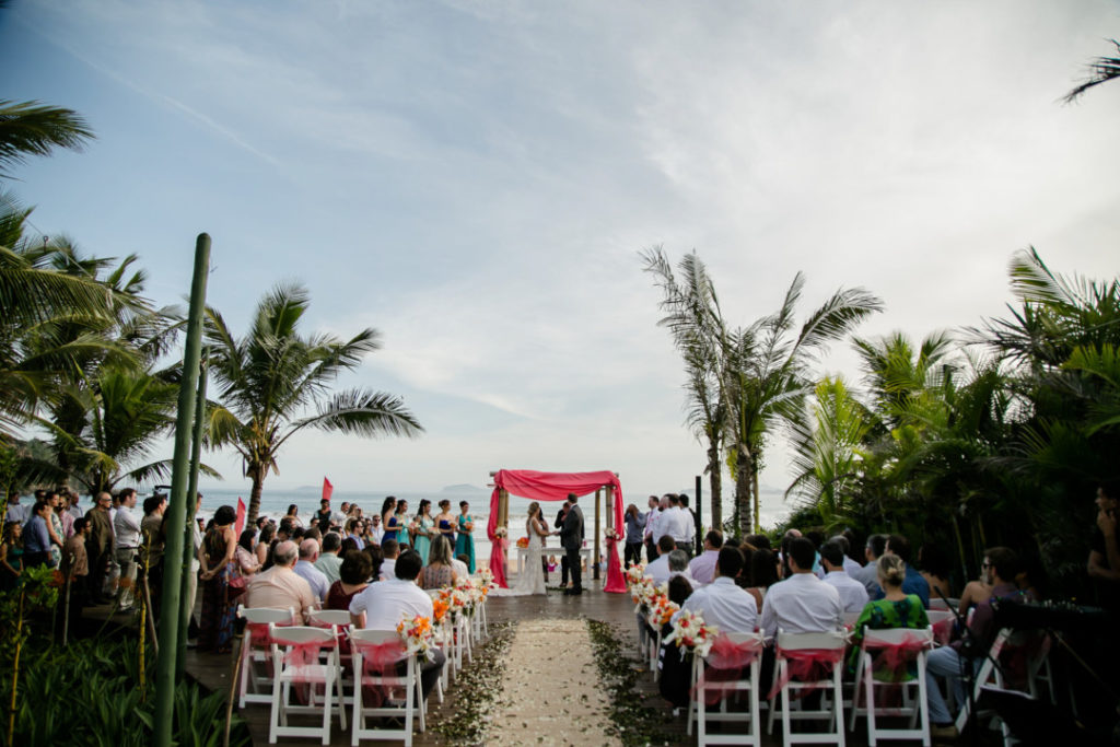 casamento-em-buzios-hanna-e-jay_foto-29