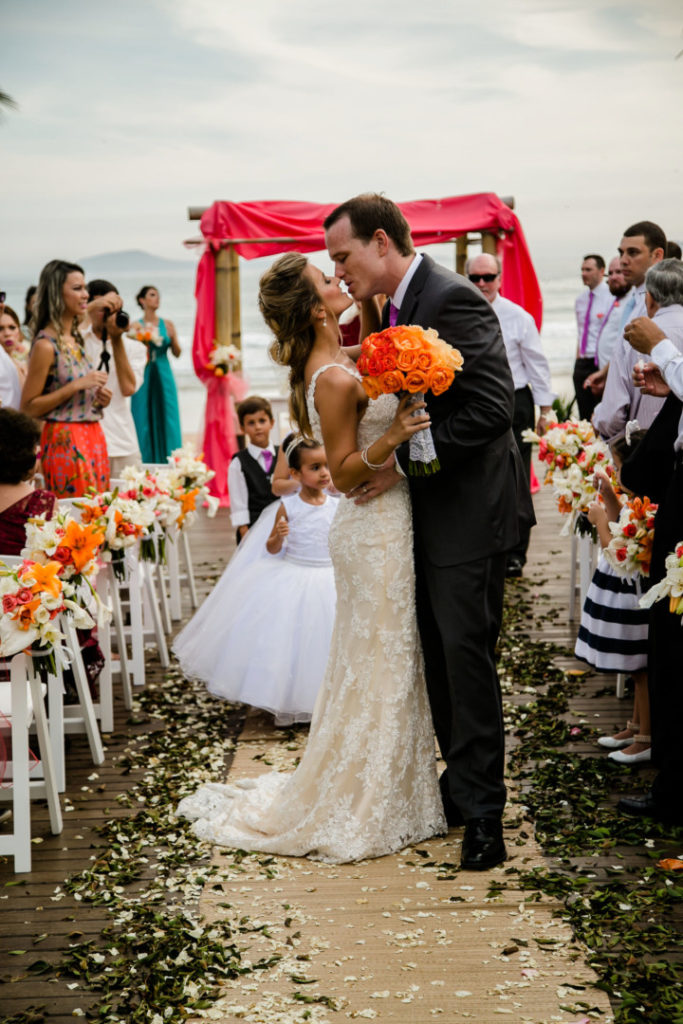 casamento-em-buzios-hanna-e-jay_foto-32