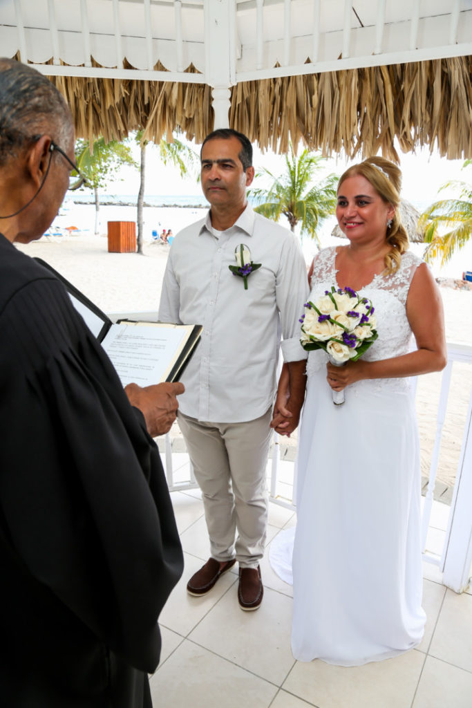 Renovacao de Votos no Caribe Michele e Vagner_ Blog Casamento em Buzios_foto9