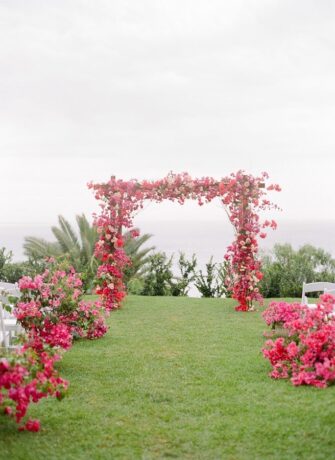 Viva-Magenta-Cor-Pantone-2023-no-casamento-8